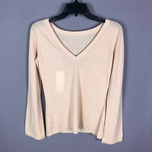 Vince Women's Fitted Back Cashmere V-Neck Sweater In Praline Size Small - Picture 7 of 13